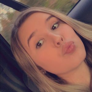 Meet your Posher, Josie